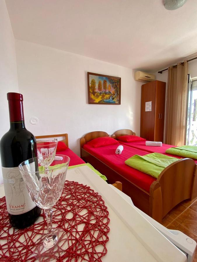 Apartments Nasufaga Ulcinj Bagian luar foto
